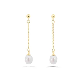 Lynova Pearl Stud Earrings